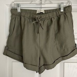 Abercrombie drawstring shorts